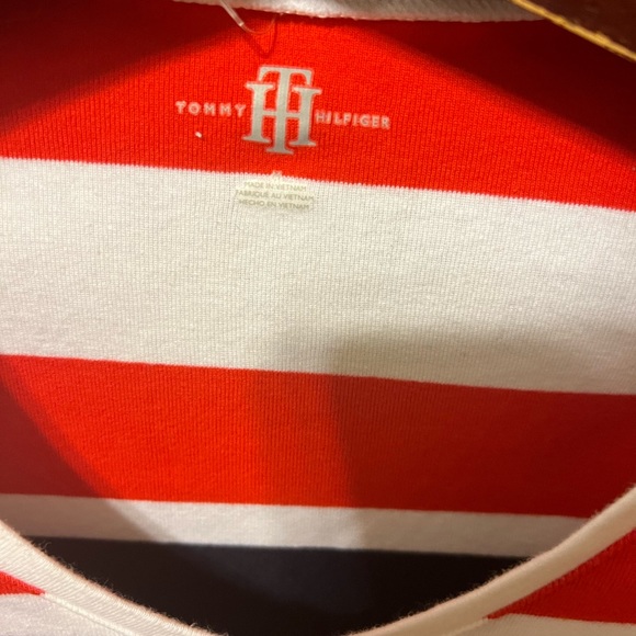 Brand new Tommy Hilfiger V-neck cotton sweater size M - Picture 2 of 7